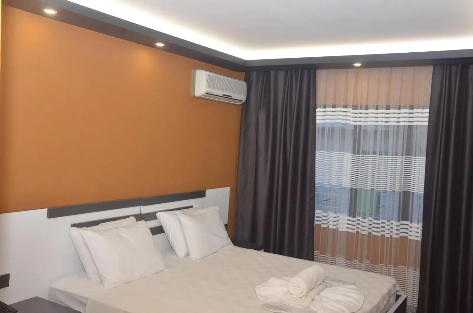 Grand Ayhan Hotel 쿠사다시 터키