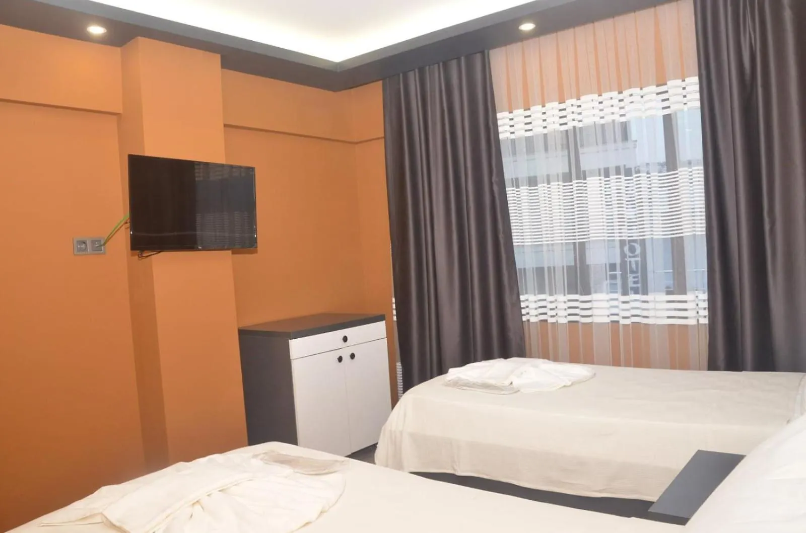 Grand Ayhan Hotel 쿠사다시 터키